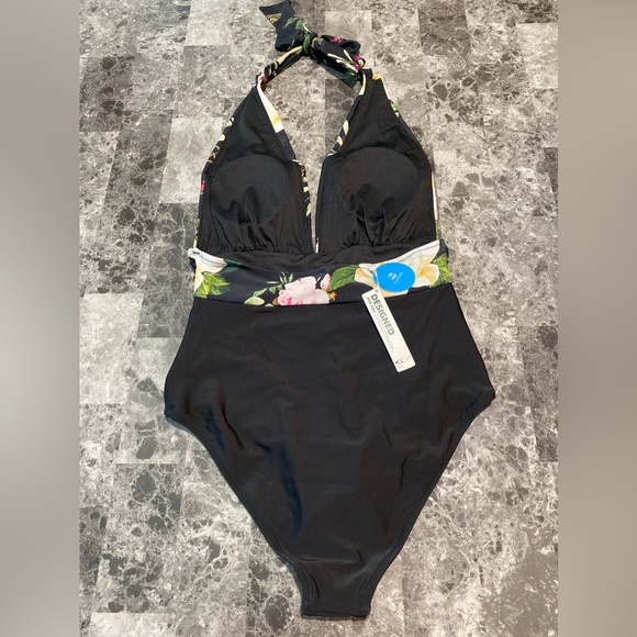 •CUPSHE• Swimwear - One piece - Picture 2 of 3